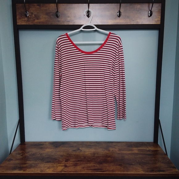 GAP Featherweight Striped Long Sleeve Tee - Picture 2 of 3